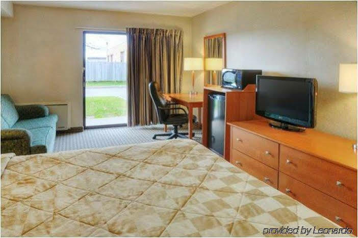 Comfort Inn Chilliwack Exterior photo